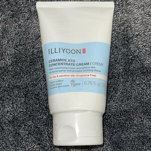 Illiyoon Ceramide Ato Concentrate Cream 200ml
